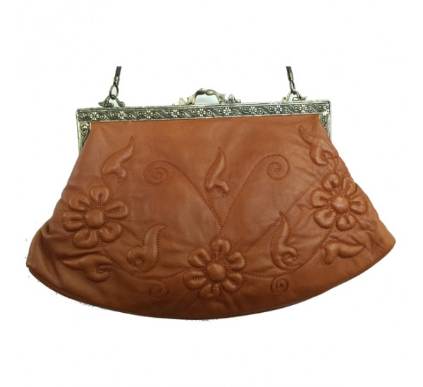 31050TAN LEATHER EMBOSSED EMBROIDERED VINTAGE CLUTCH