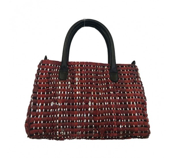 WOVEN RECYCLED LEATHER CARPET TOTE DOUBLE ZIPPER COMPARTMENT
