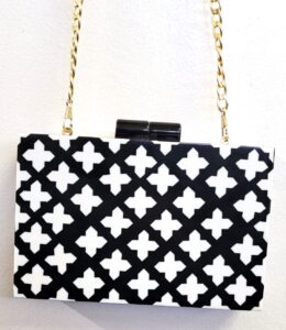 Wood royal box clutch