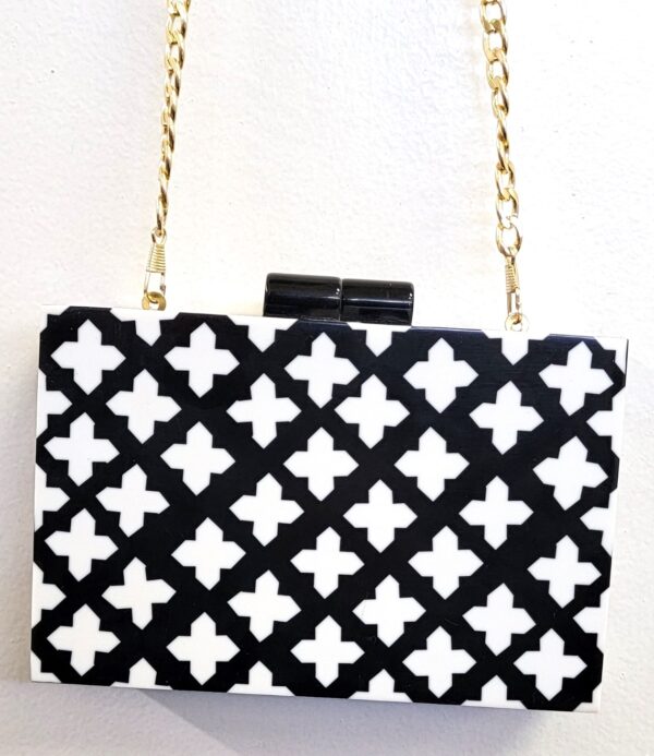 Wood royal box clutch