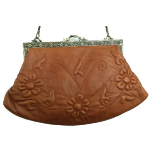 31050TAN LEATHER EMBOSSED EMBROIDERED VINTAGE CLUTCH
