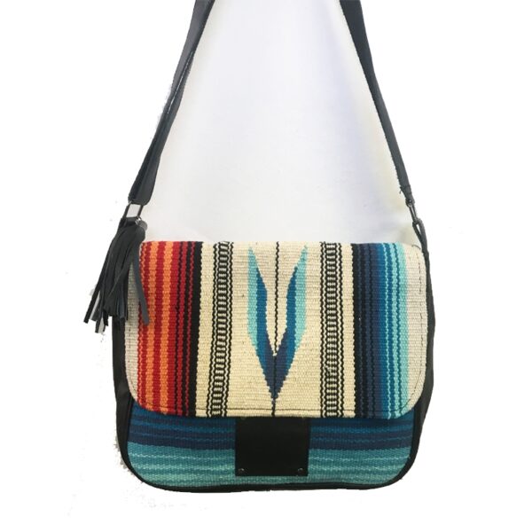 RDM1203 WOVEN CARPET S/W LEATHER STRAP CONDUCTOR FLAP BAG