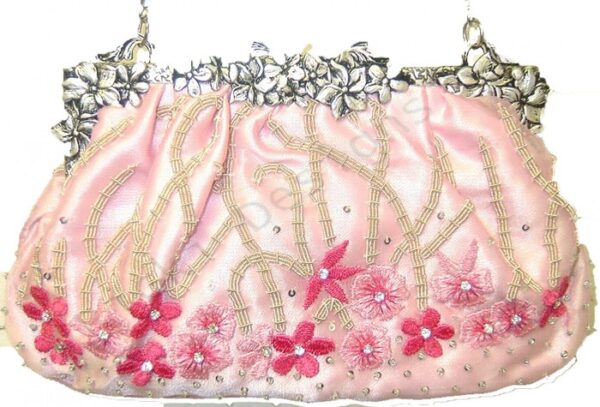 AL454 HAND CRAFTED VINTAGE  FLORAL FRAME BAG