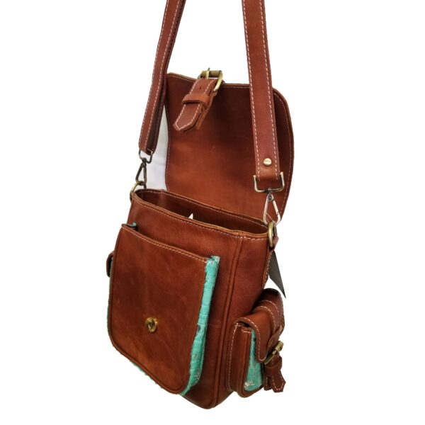 KKV110001 LEATHER FLAP OVER DBL POCKET SAGE H/O CAMERA BAG