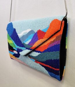 BEADED EVEREST CLUTCH