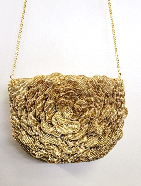 BEADED 3D FLORAL CLUTCH